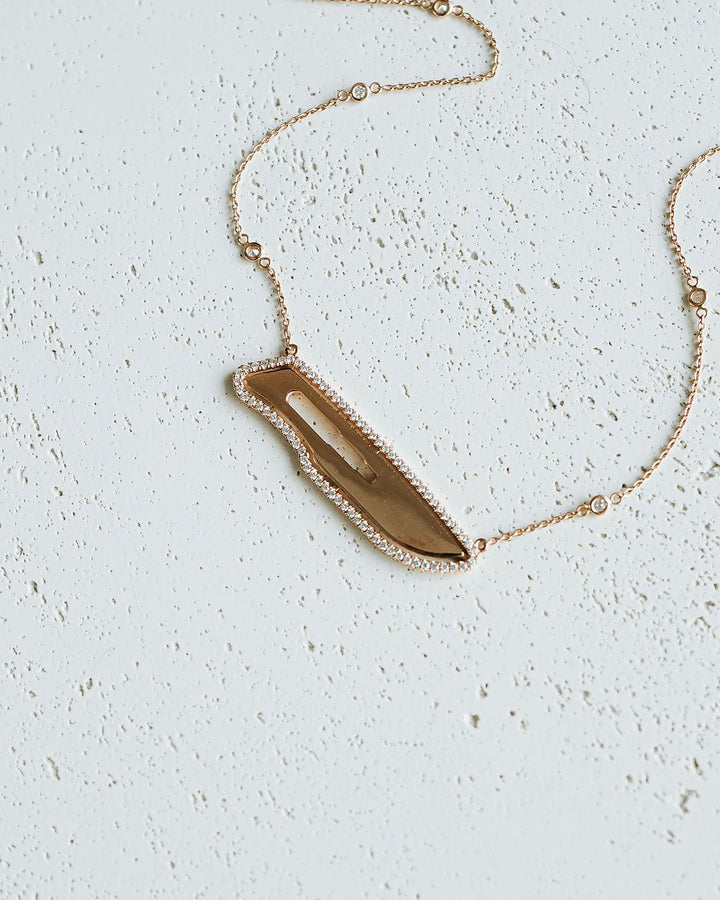 The Confidence Doc Collab: Diamond and Gold 10 Blade Scalpel Necklace