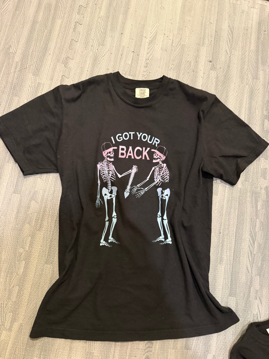Adult Glow-in-the-Dark “I Got Your Back” Skeleton Halloween Tee Shirt Shipping 10/6