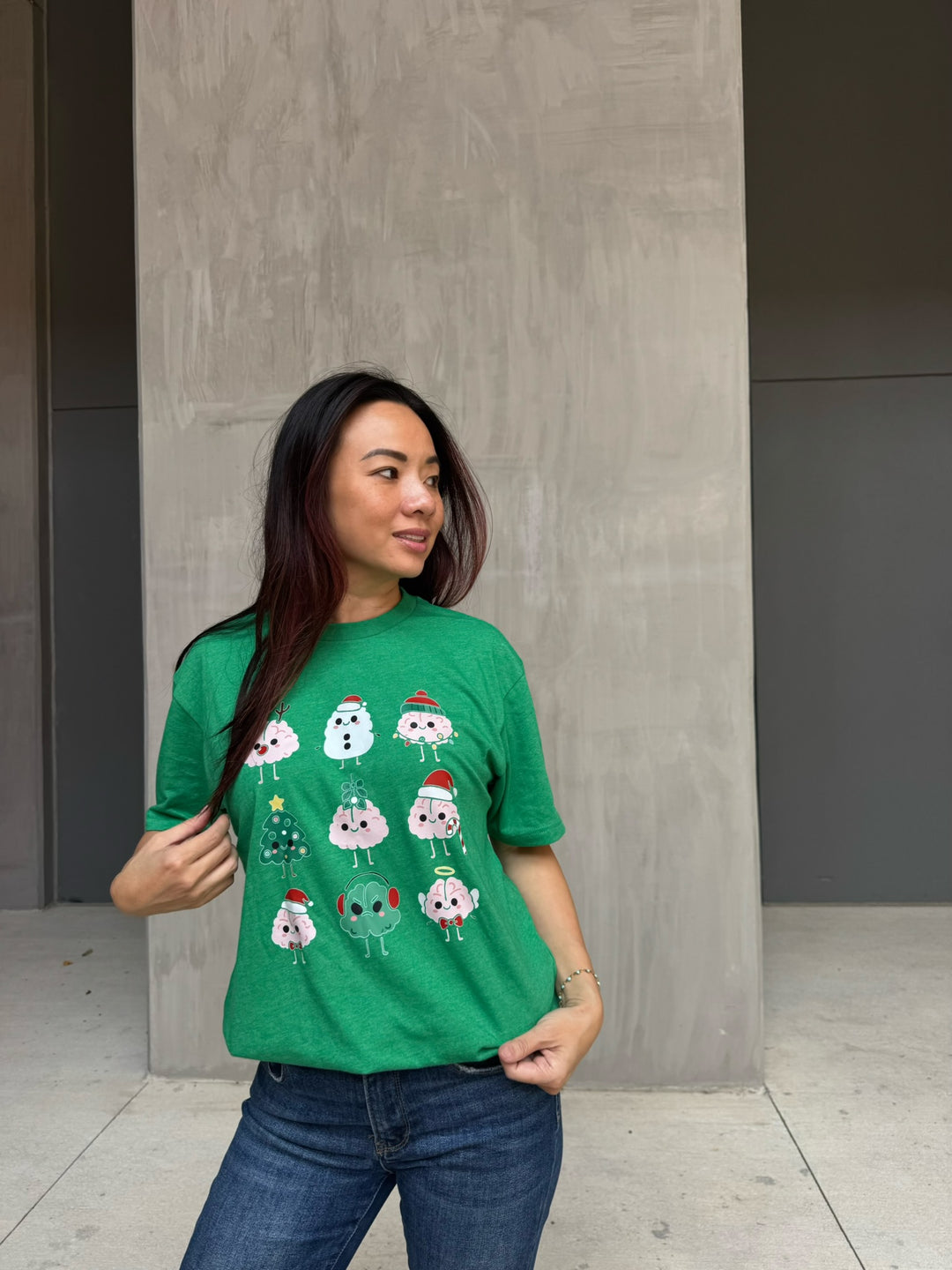 Adult Christmas Brains Tee – Cute Neuro Holiday T-Shirt