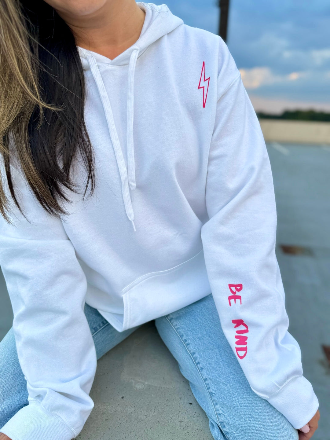 Kind Mind Hoodie - Motivational White Sweatshirt with Brain Design